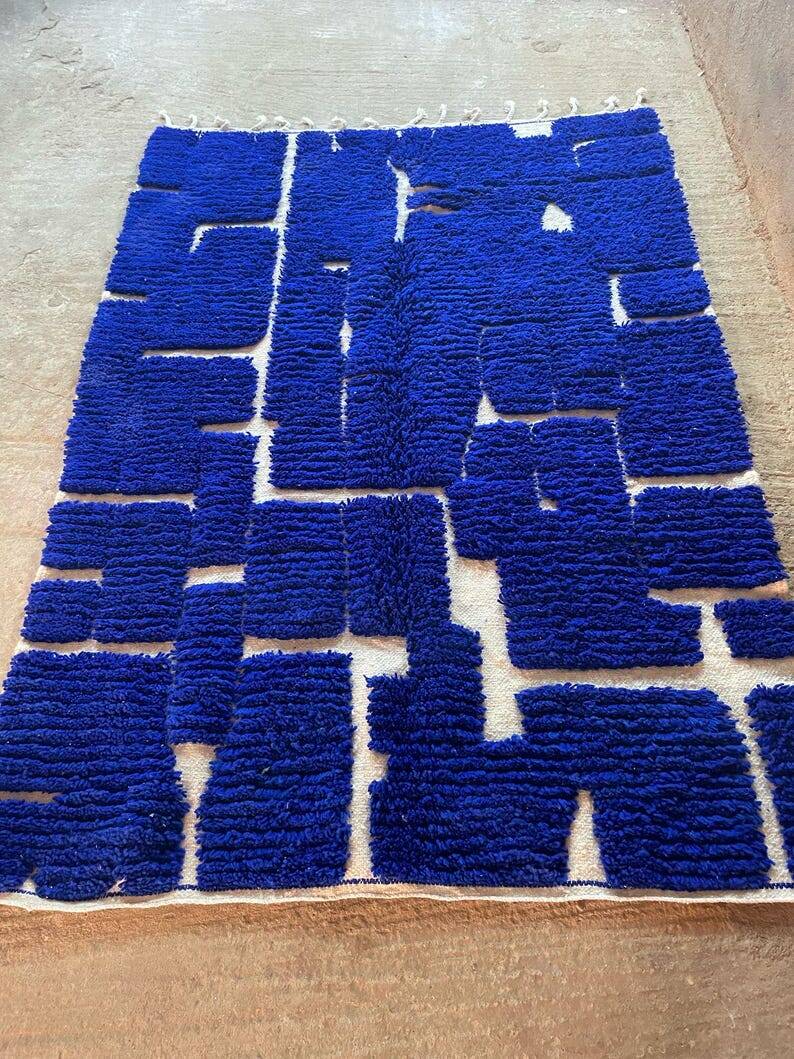 Tapis artisanal marocain fait main dans l’Atlas 270cmx170cm