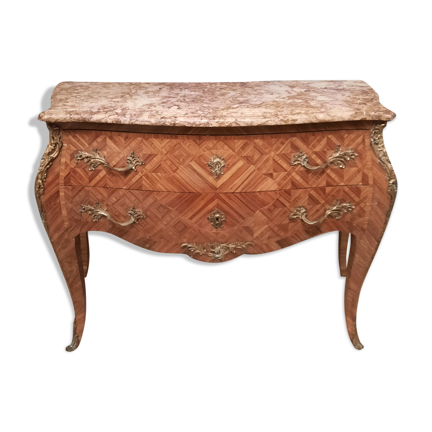 Commode style louis xv estampillée"morreau"