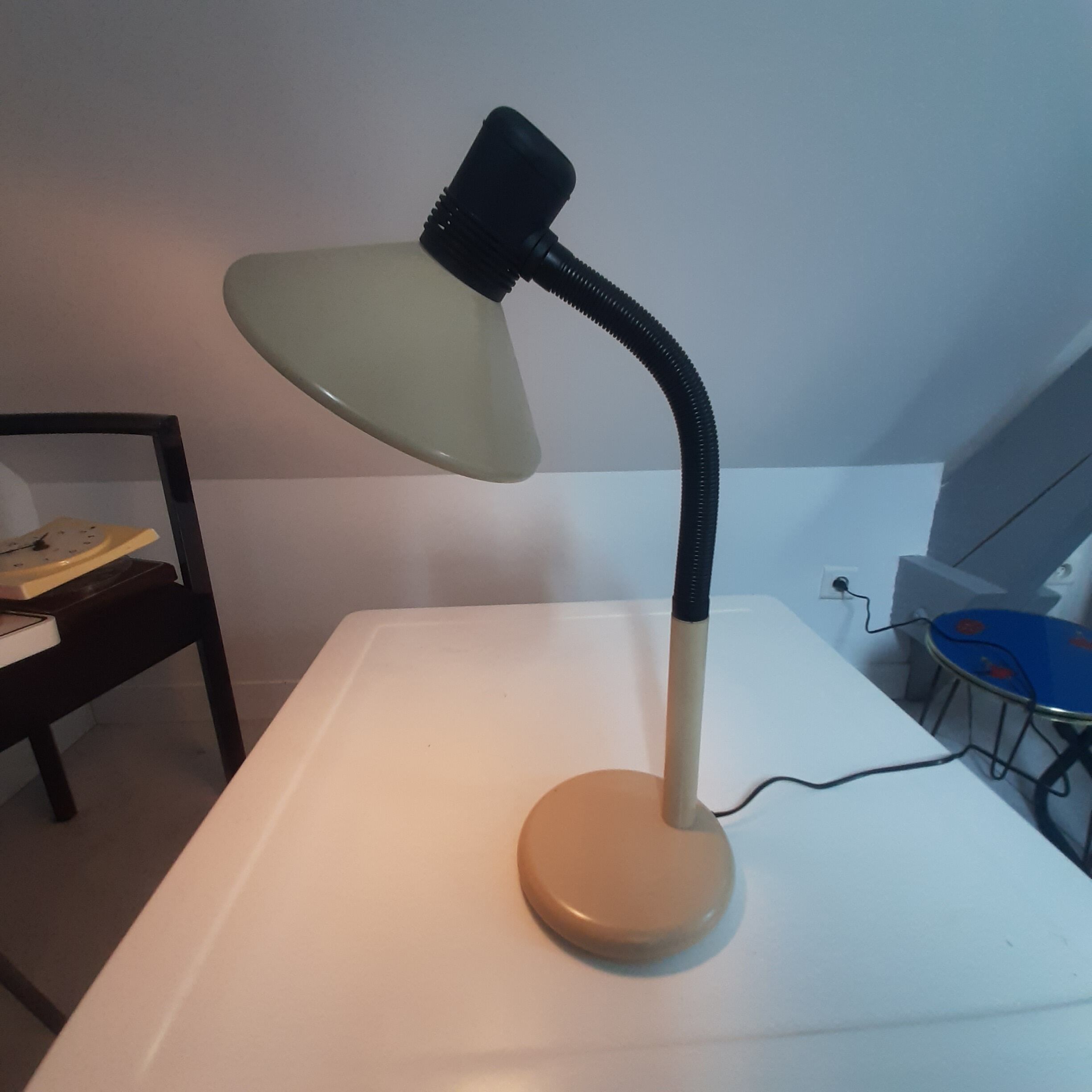 Large XXL desk lamp 65 cm high vintage