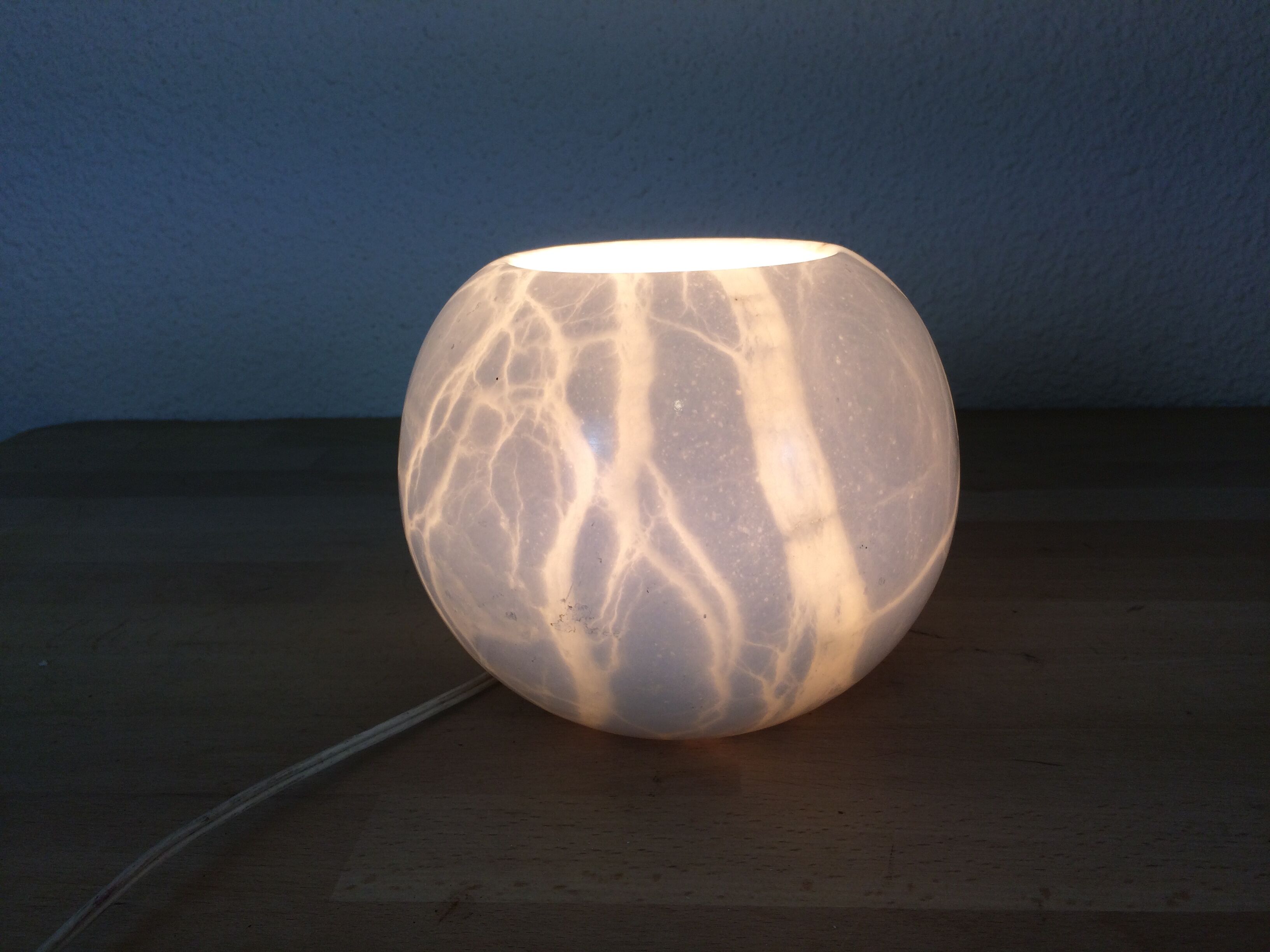 Alabaster white marble ball lamp