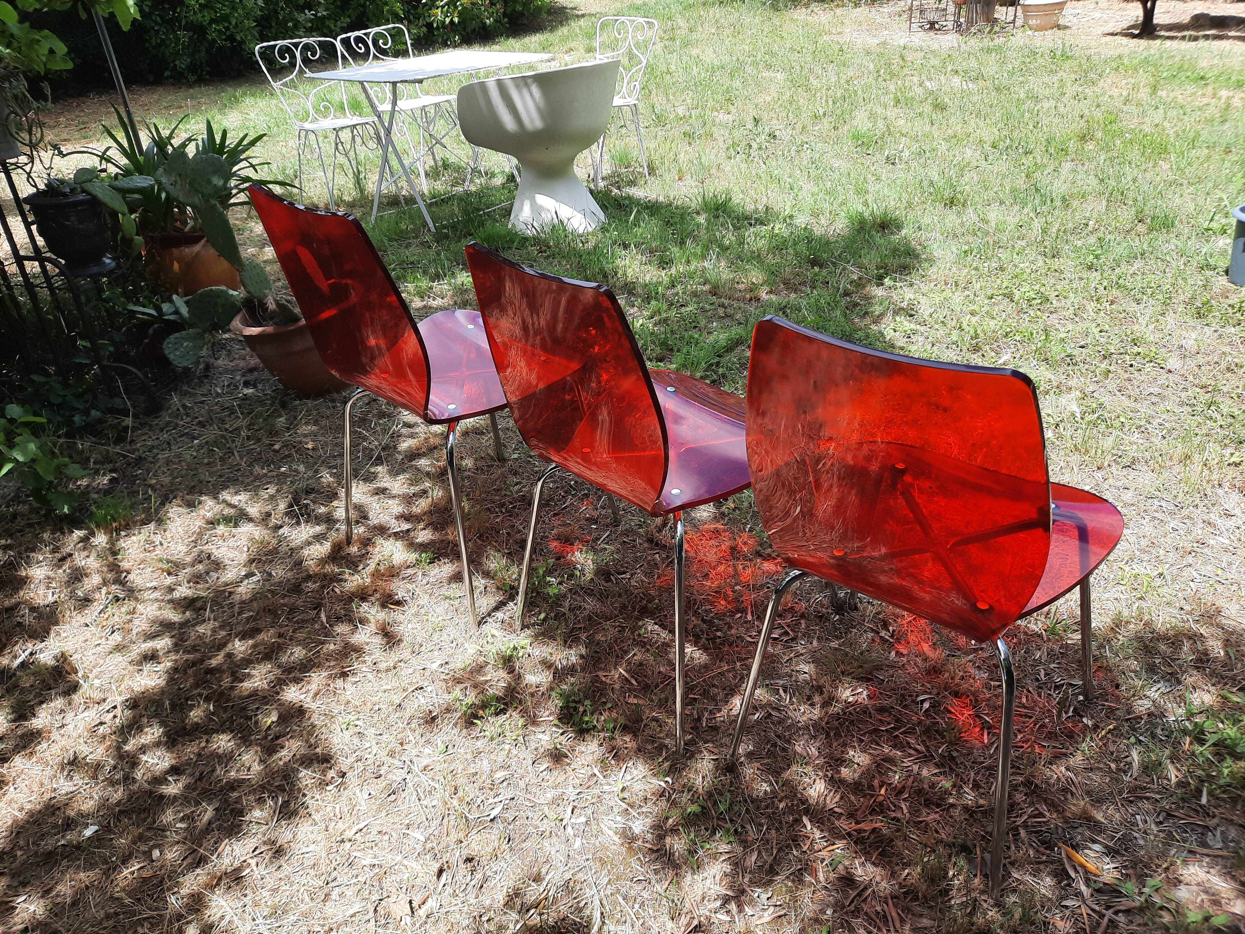 set of 3 vintage plexiglass chairs