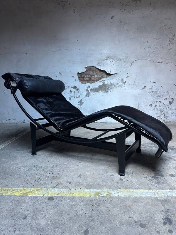LC4 Chaise Longue – Cassina