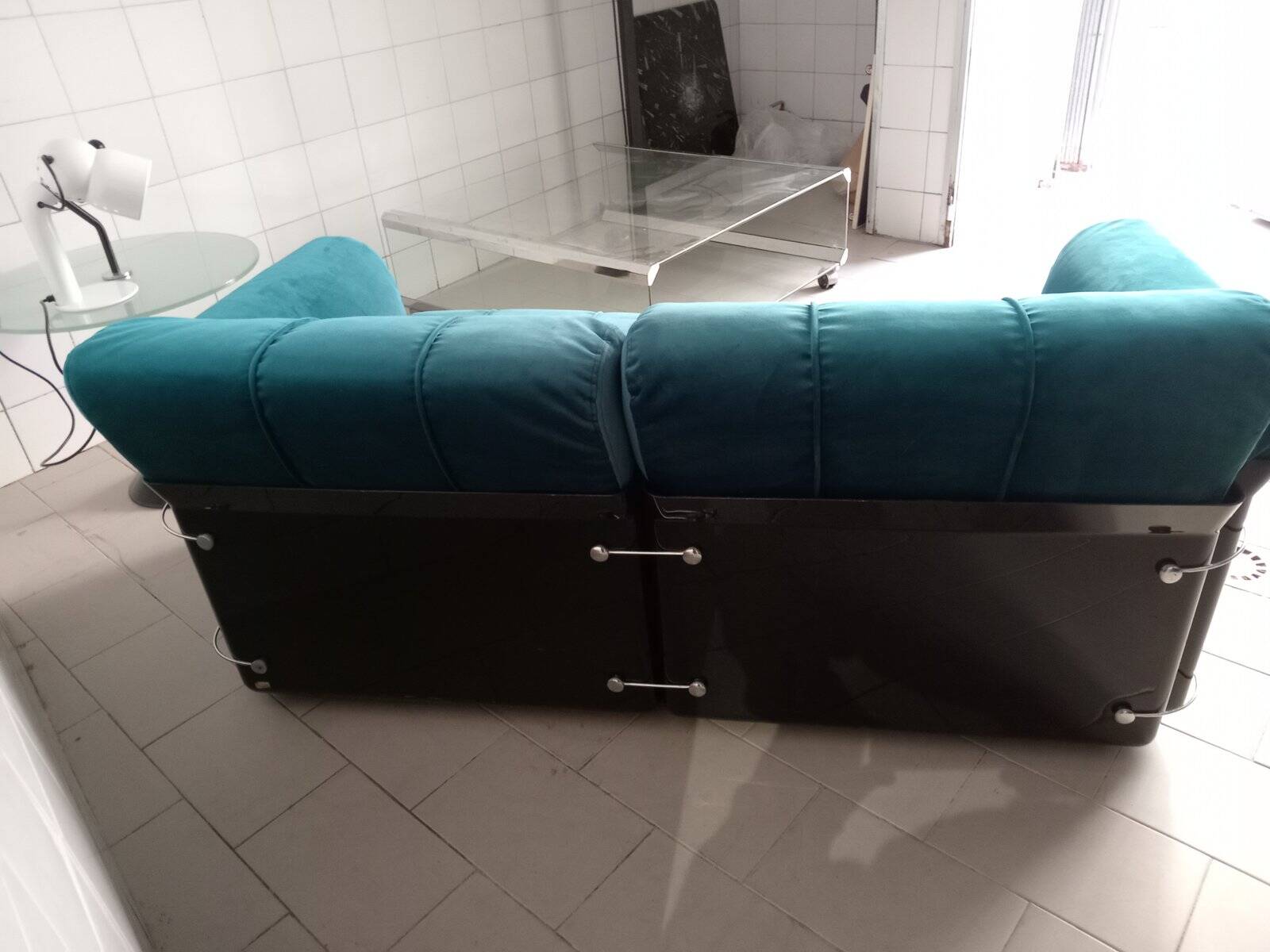 Larissa two-seater sofa by Vittorio Introini for Saporiti, 1970s