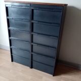 Metal clamshell furniture