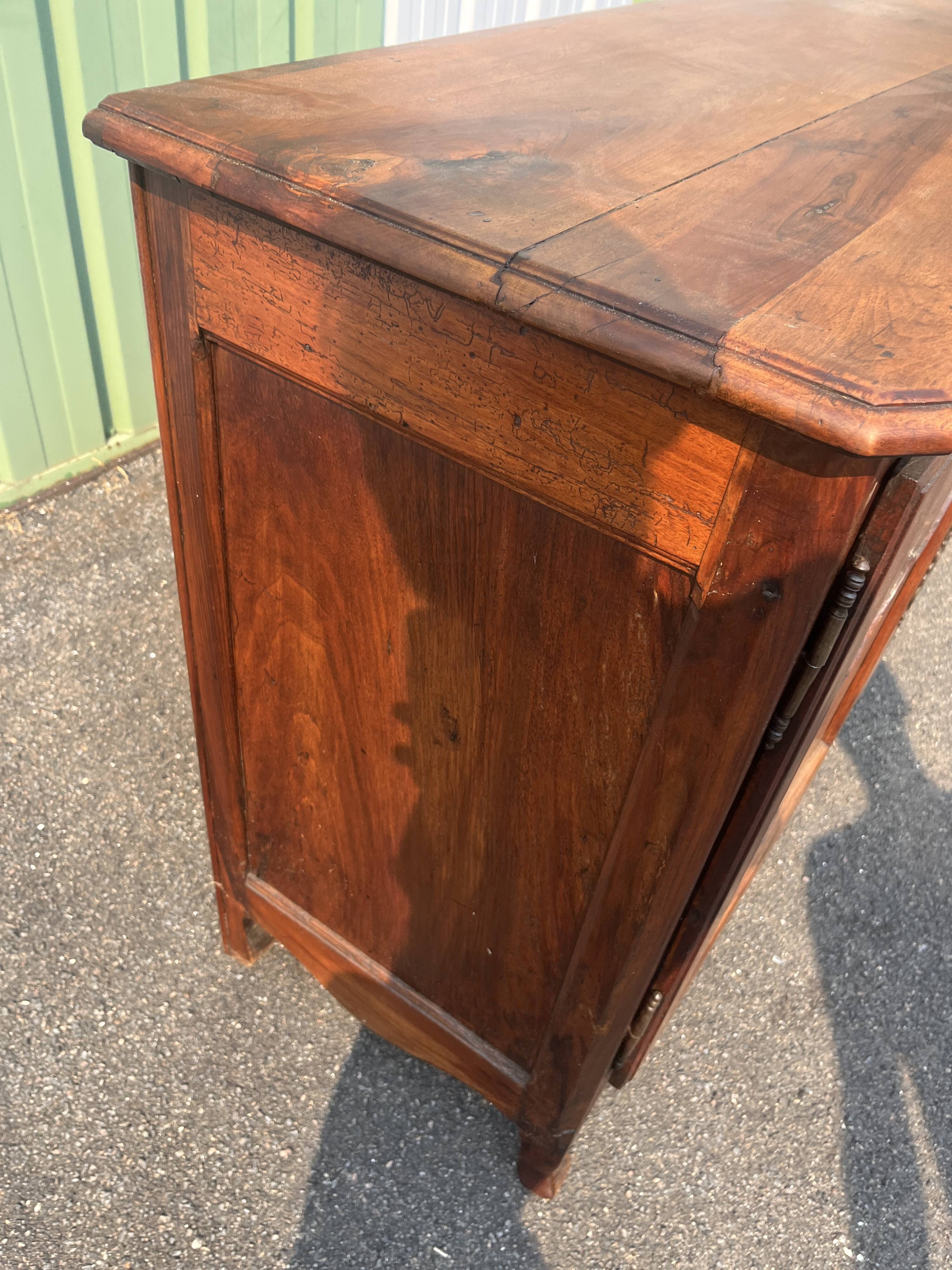 Antique walnut buffet – Louis XV style