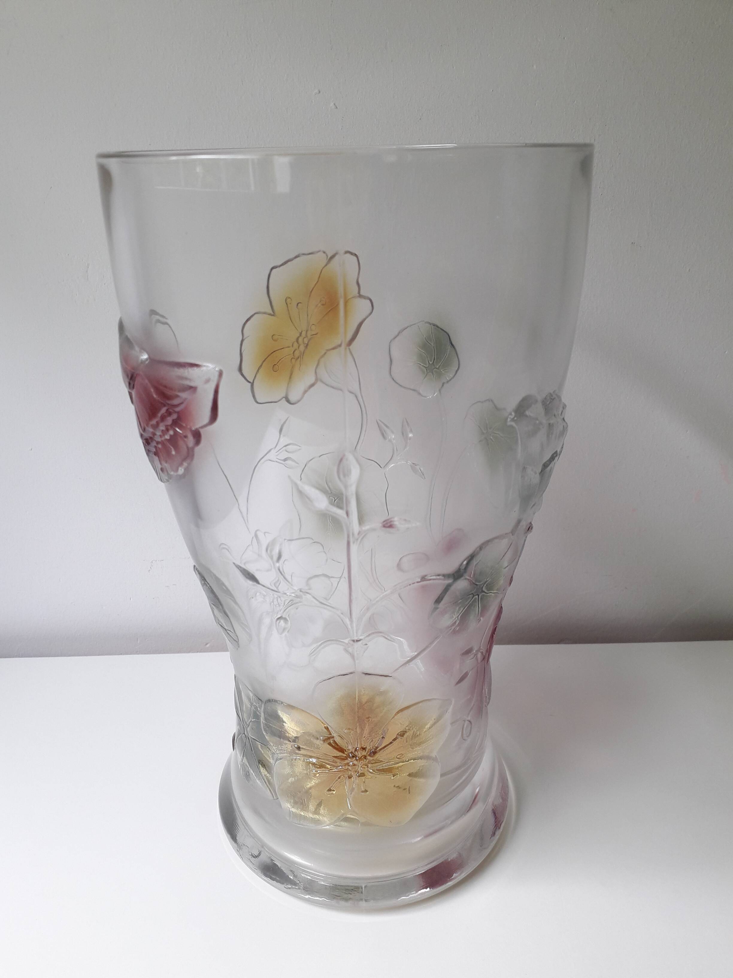 Vintage Luminarc decorated nasturtium vase (25cm) A1