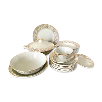 Porcelain plate service x 10 people