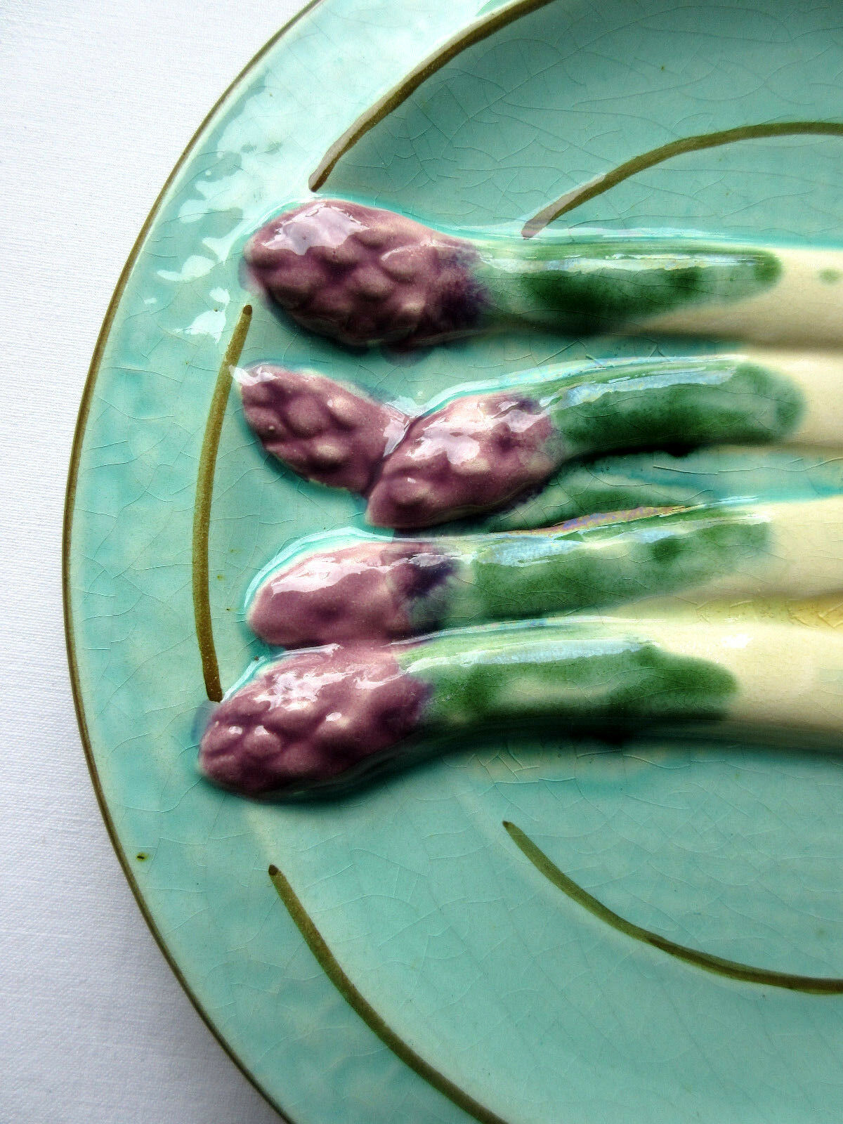 Asparagus dabbling plate signed Sarreguemines