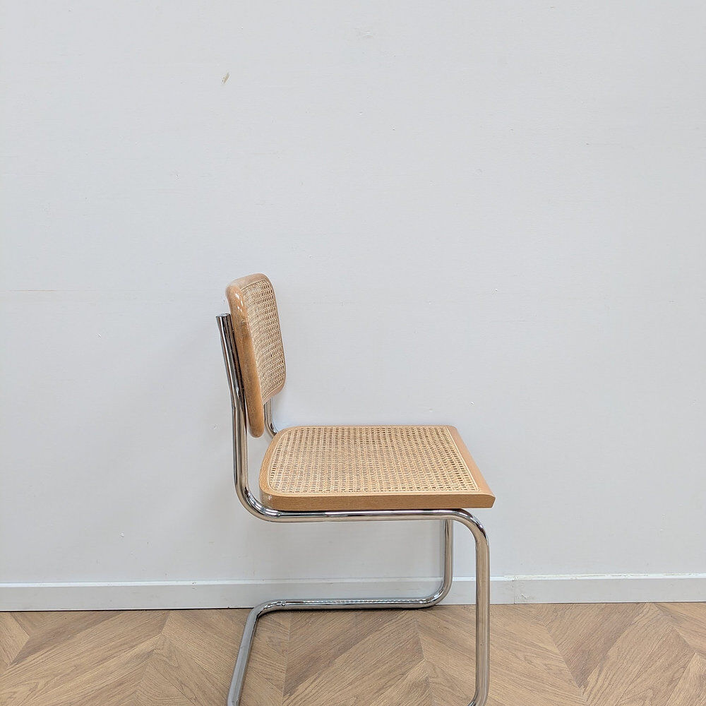Vintage B32 chair