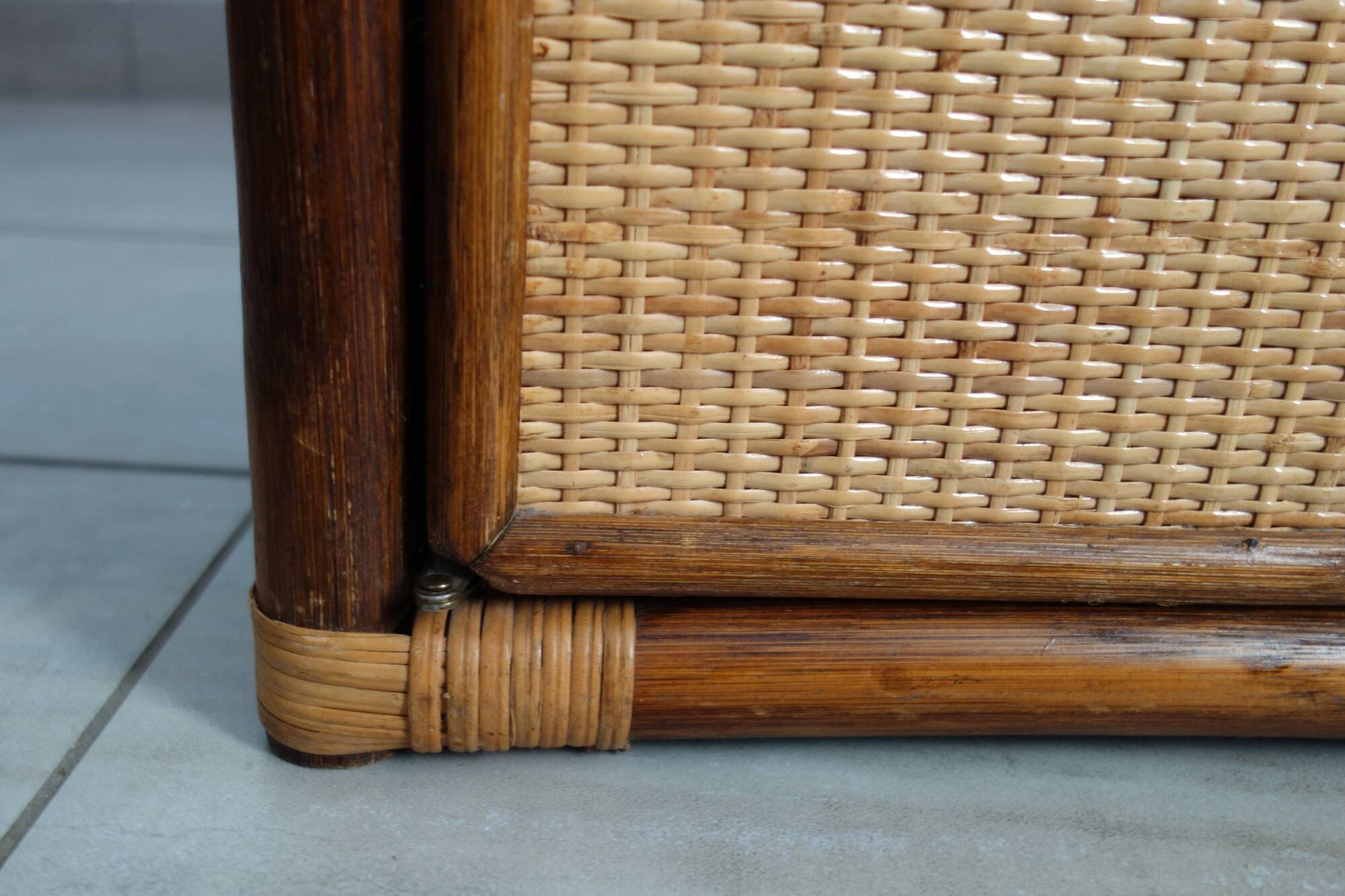 Small vintage rattan cube furniture