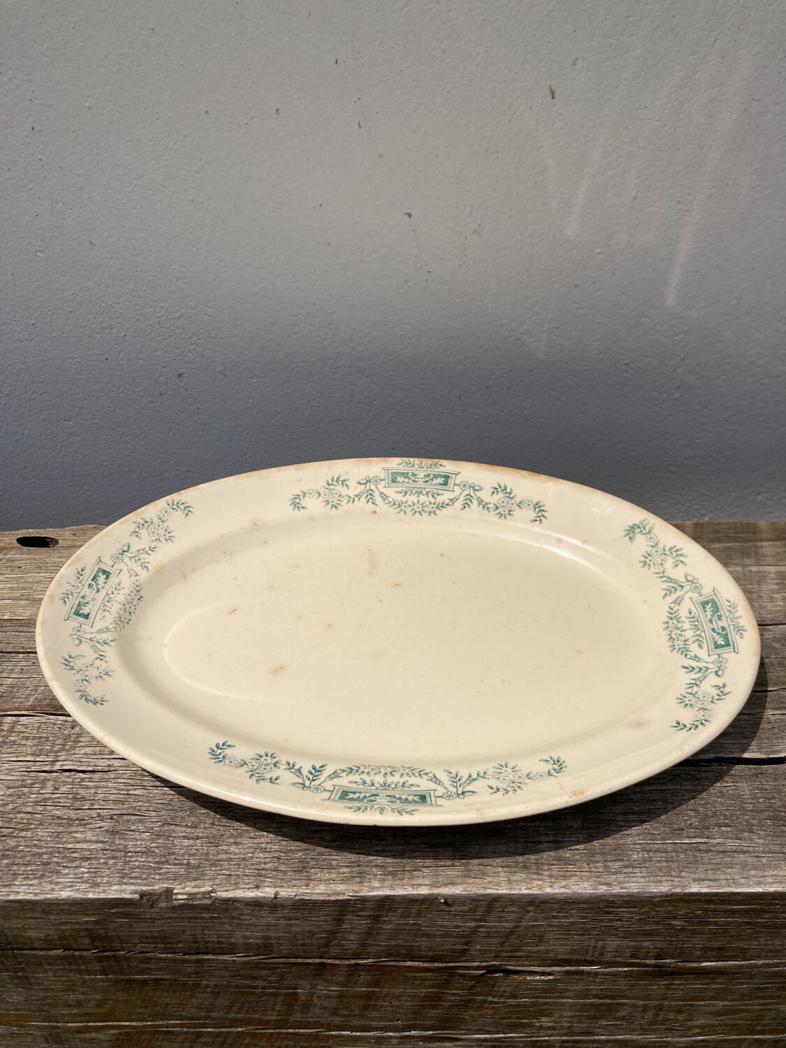 Earthenware dish Longchamp Lutèce