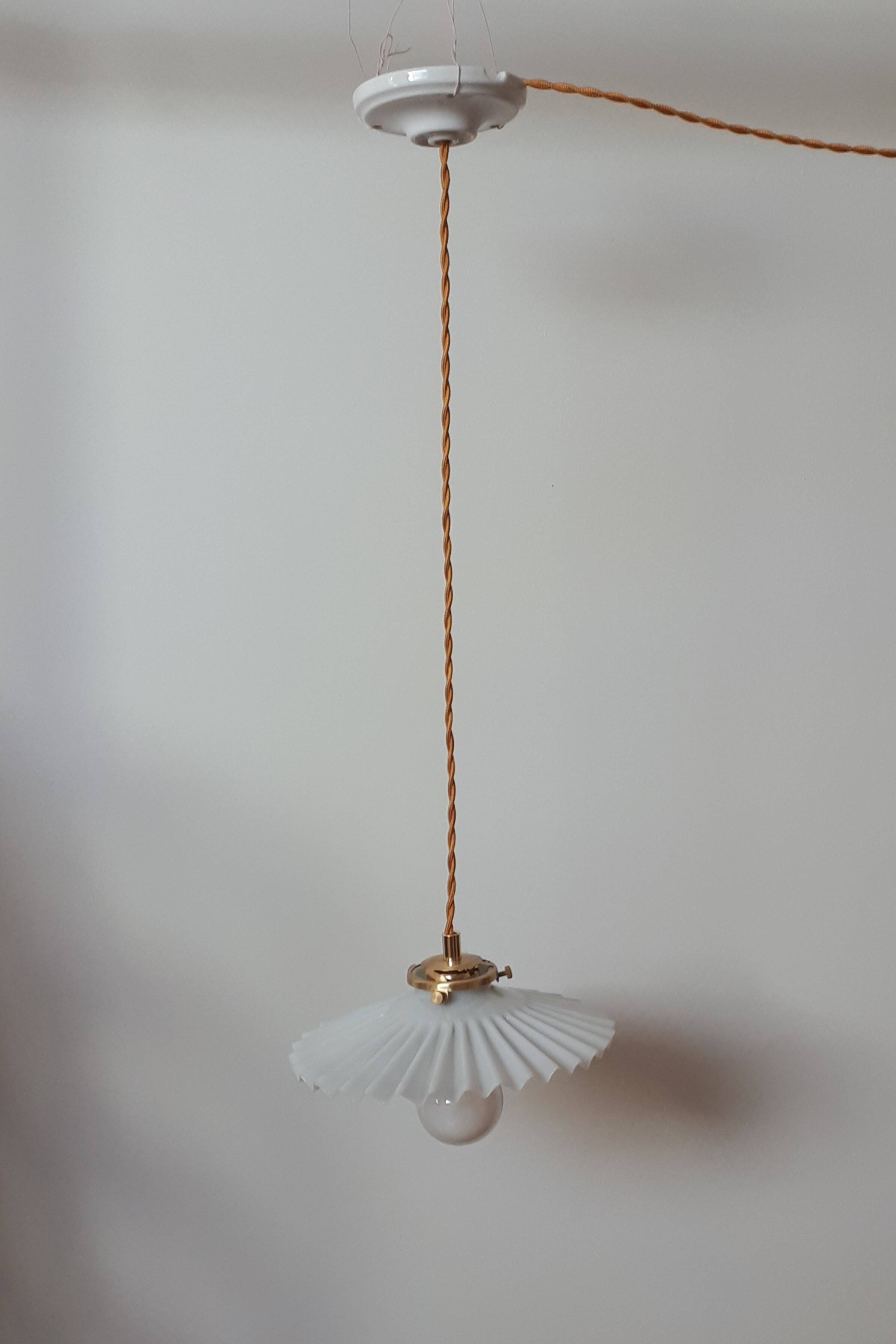 Vintage lampshade pendant light in striped embossed white opaline - circa 1940s