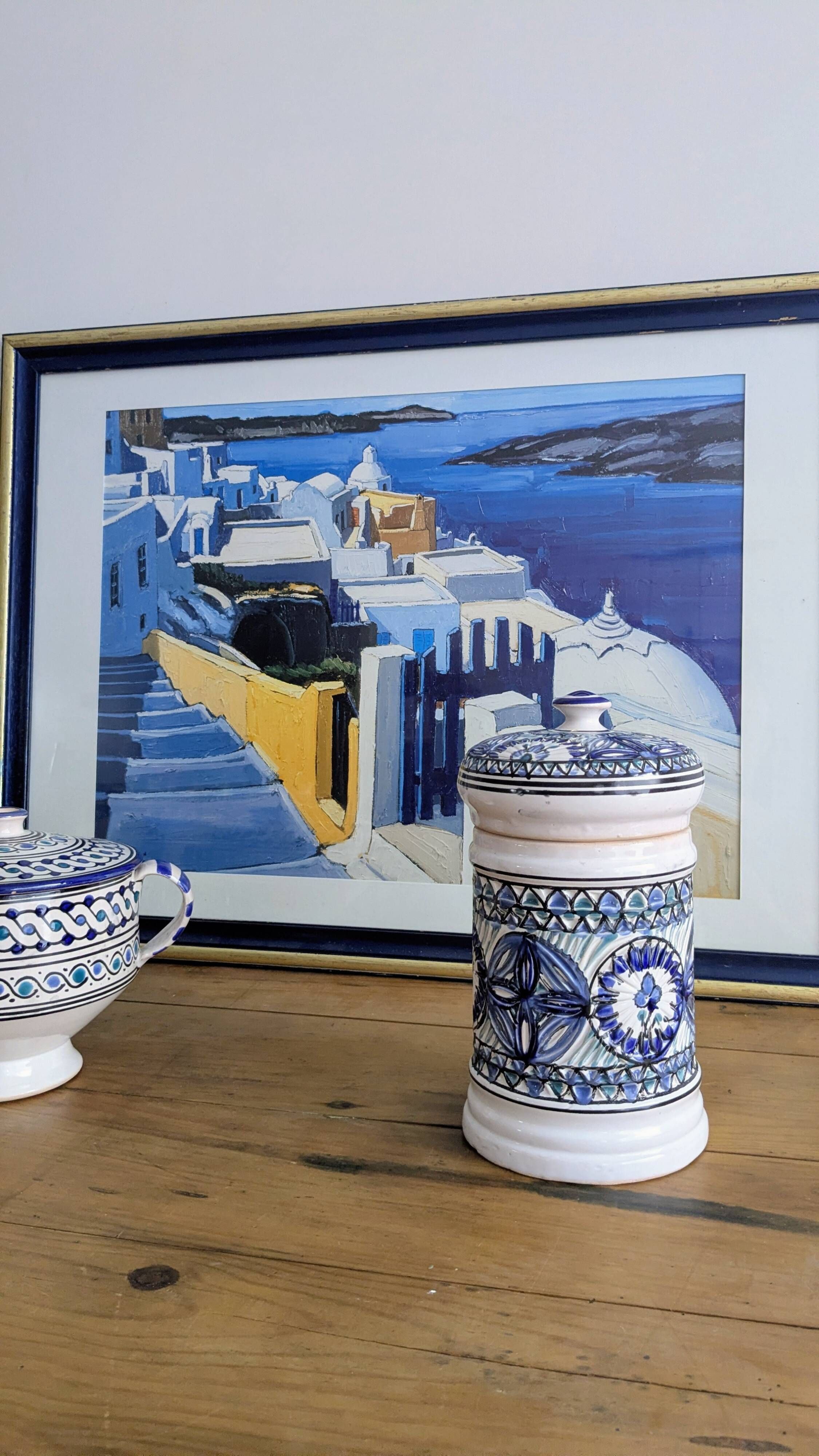 Covered ceramic pot, Tunisian artisan – 1970s – Blue and turquoise
