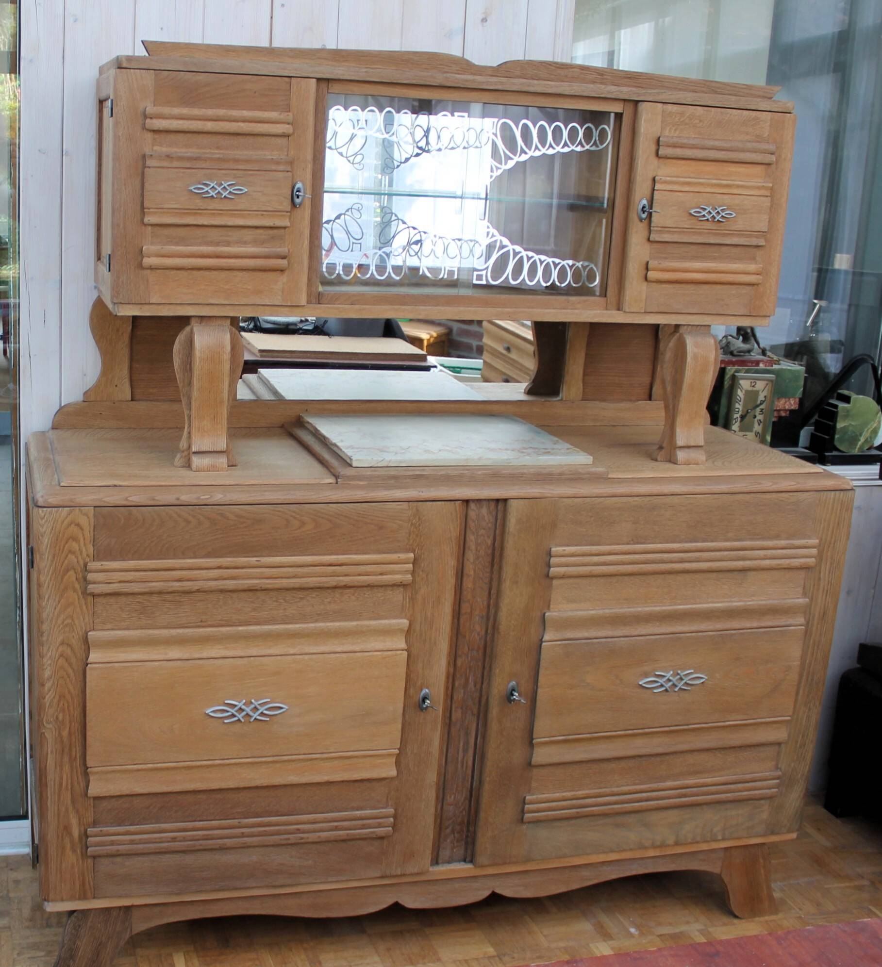 Character cabinet