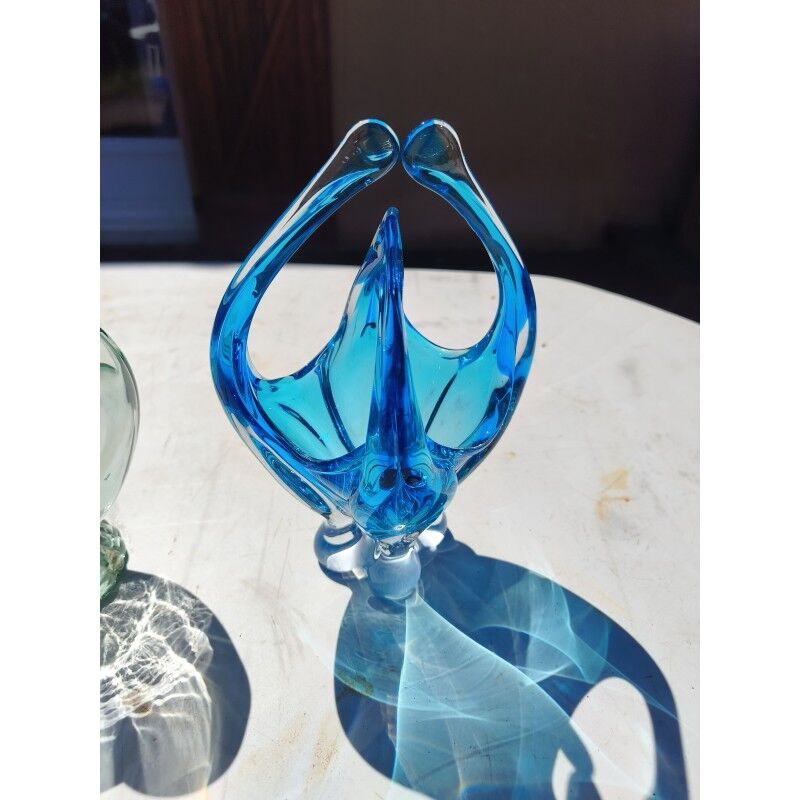 2 blue crystal and blown glass pocket vases
