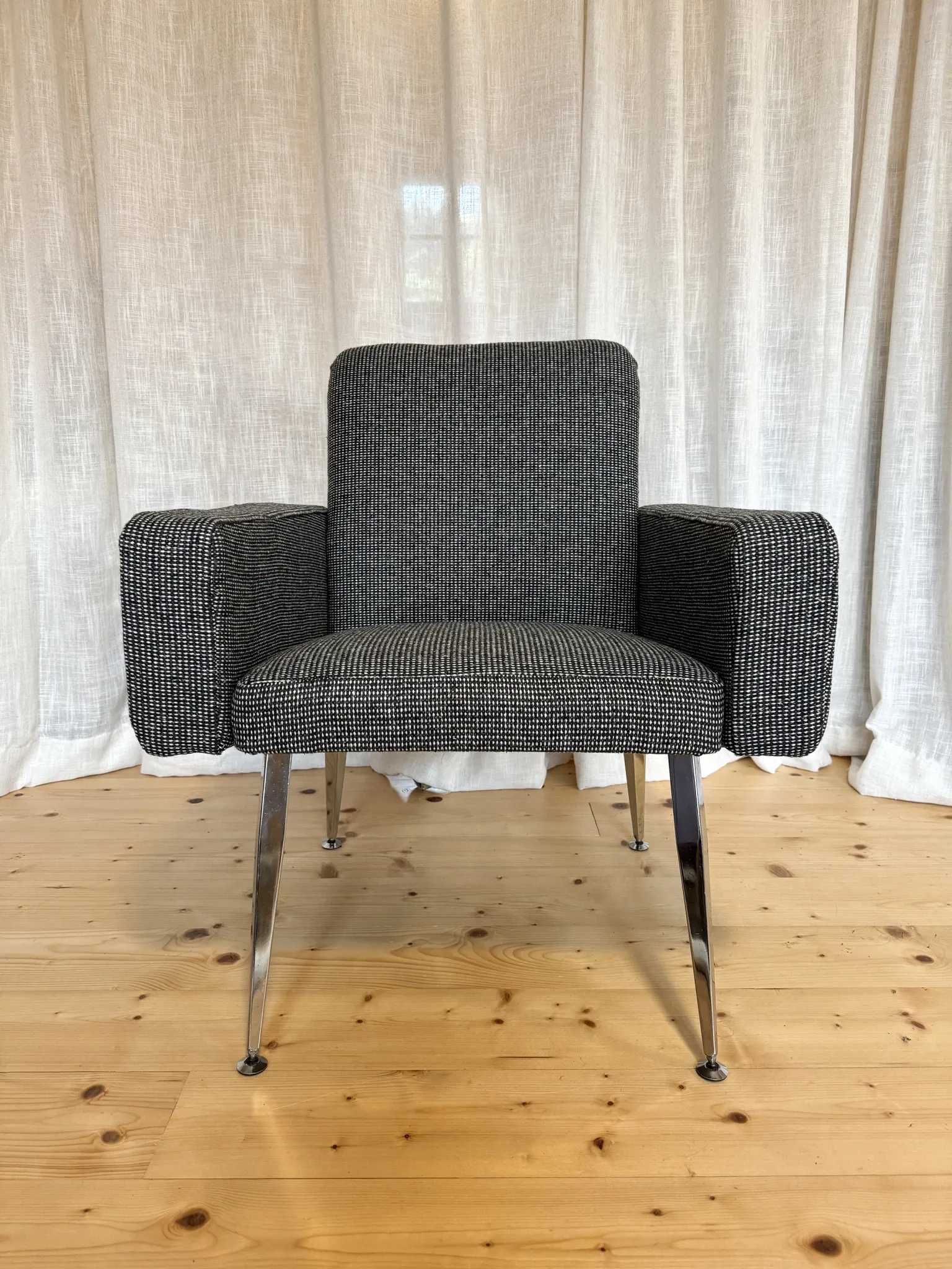 Vintage armchair from the 50s/60s.