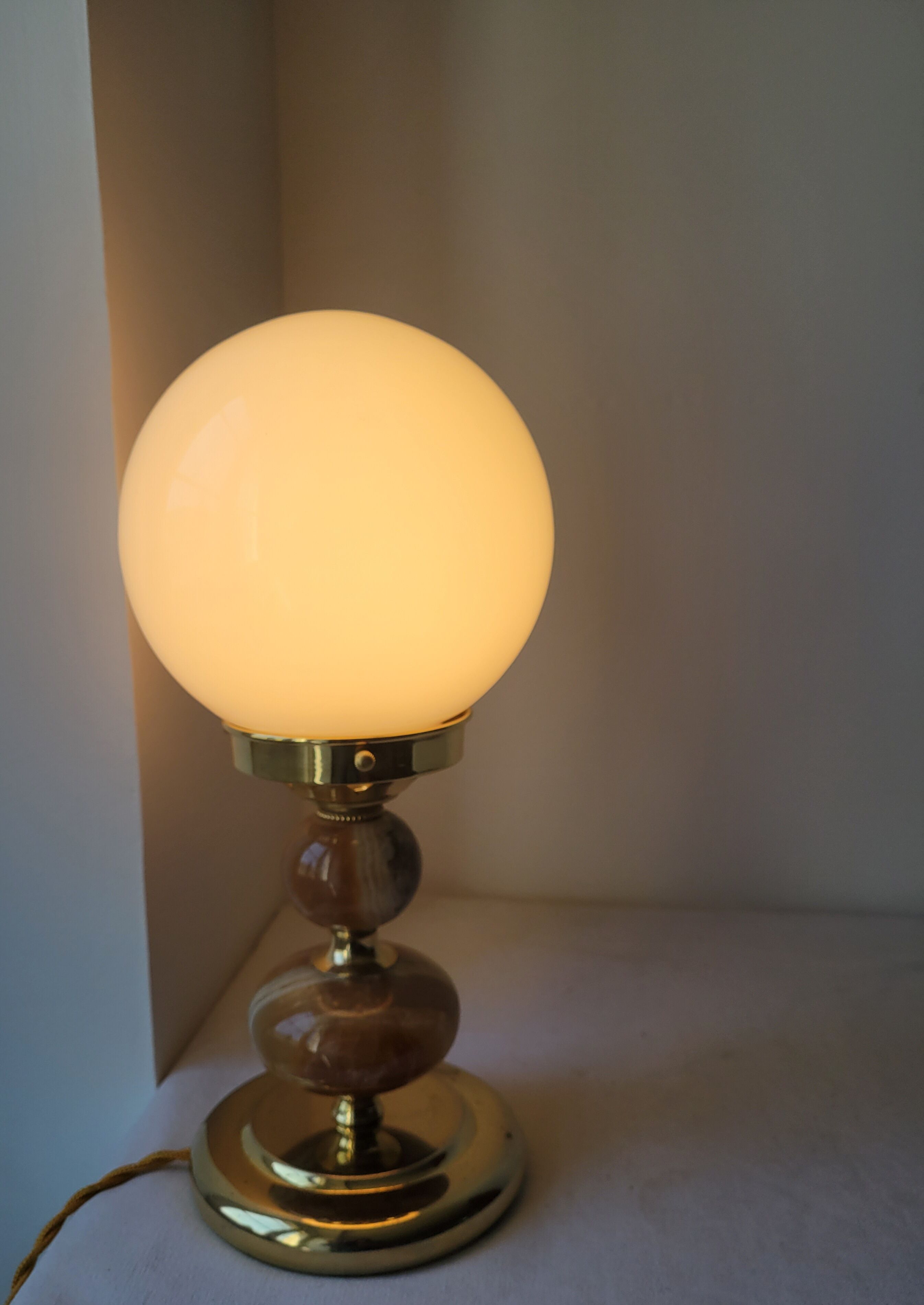 Onyx and opaline lamp