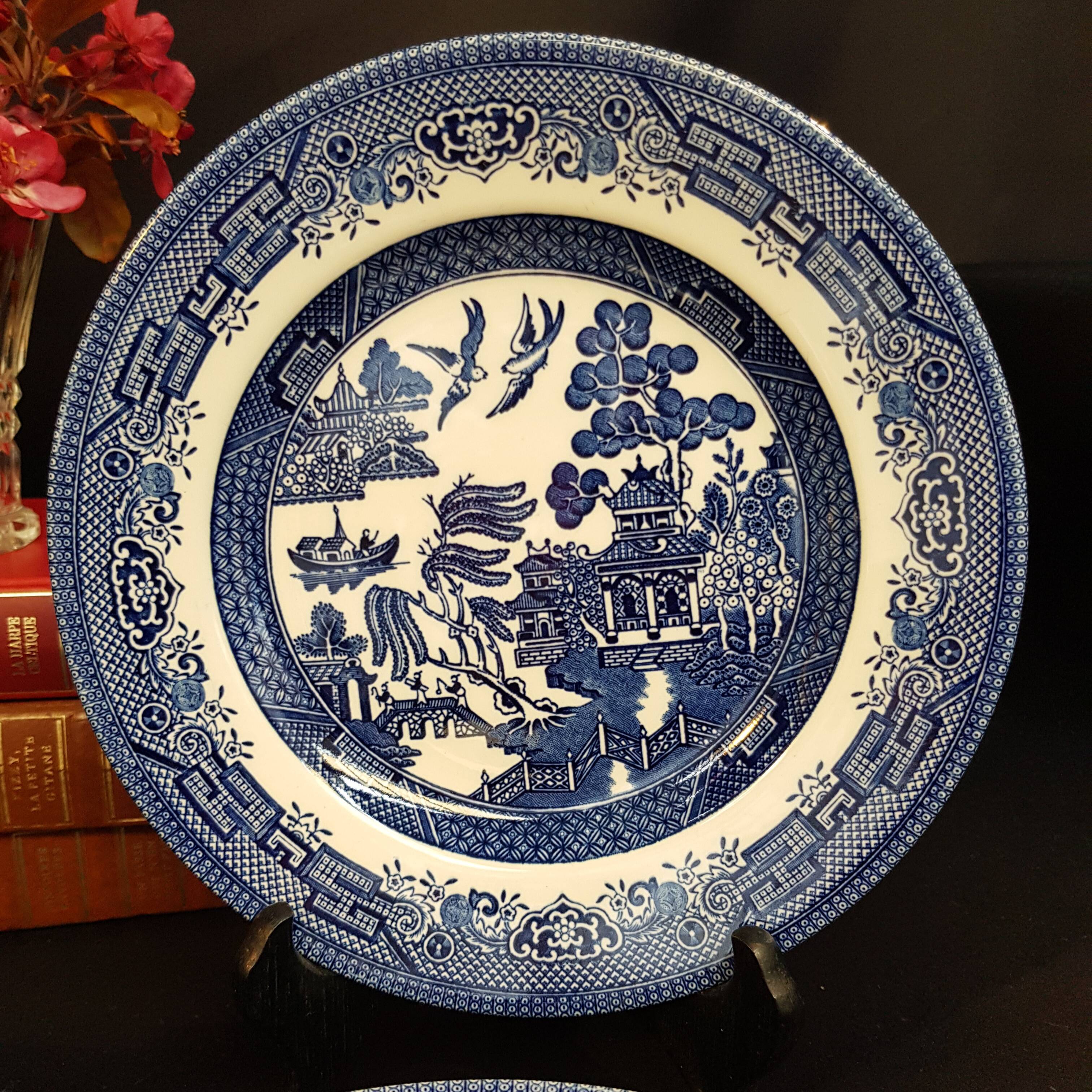 5 Churchill dessert plates