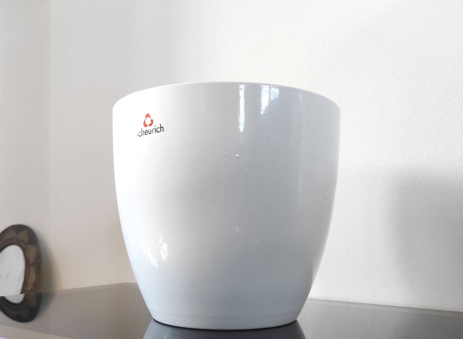 Cache-pot vintage blanc émaillé – Scheurich "Alaska"