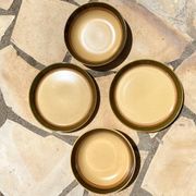 Pair of flat and deep plates in antique stoneware