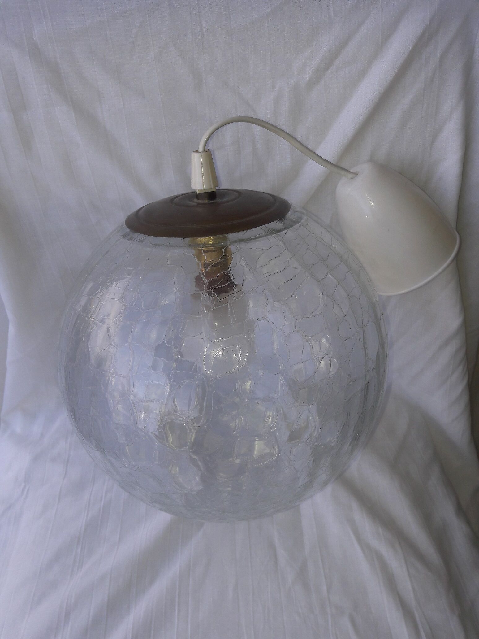 Glass hanging lamp