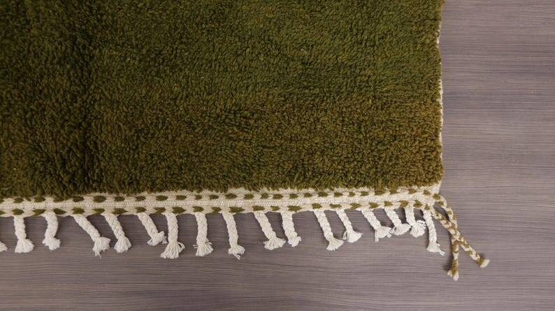 Handmade Moroccan rug 250cm x 150cm