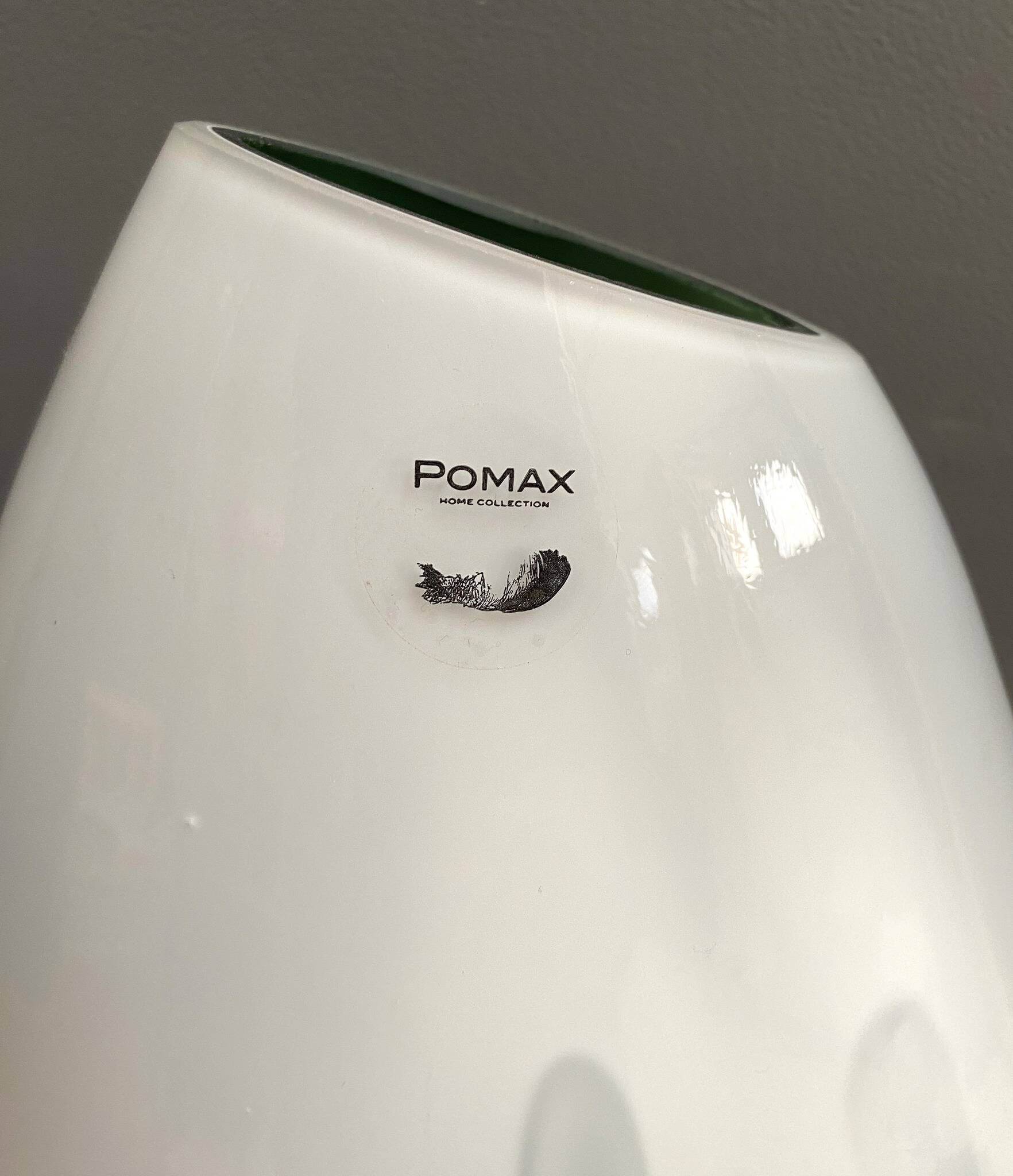 White and Green glass vase by Pomax Hom collection