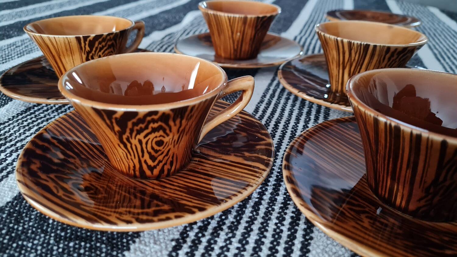 Mahogany Sarreguemine Coffee Cups