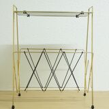 Side table with magazine rack