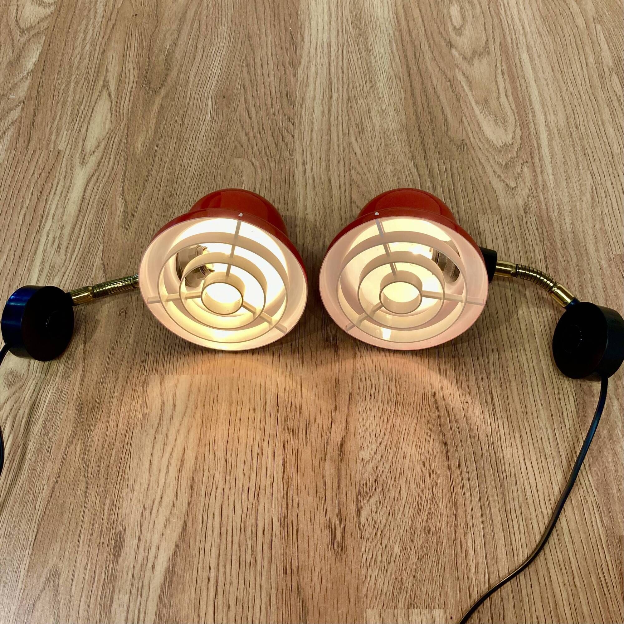 Pair of modular wall lights "1960 design".