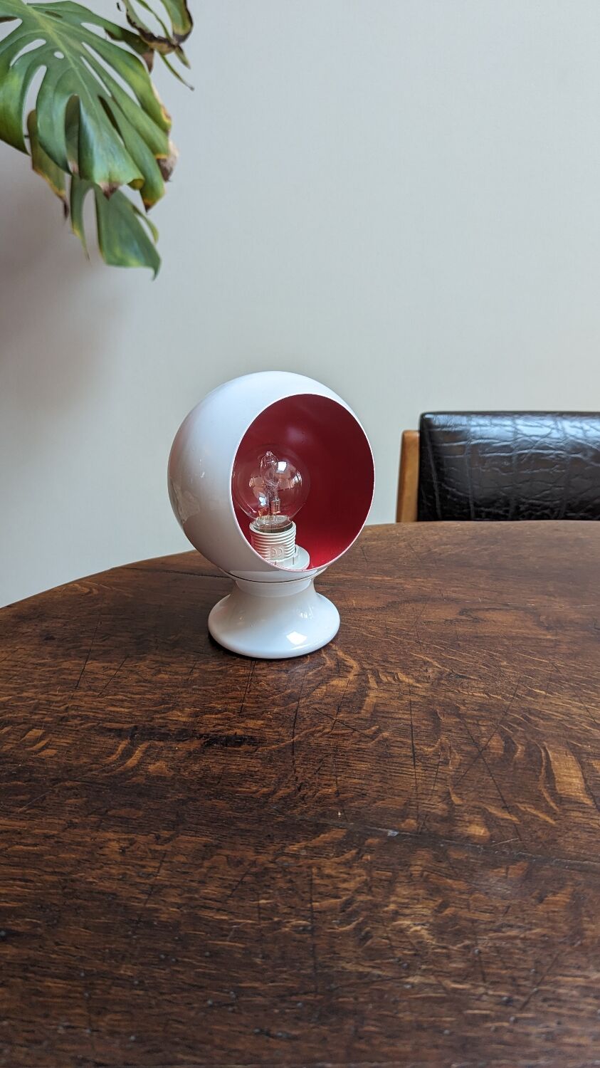 Vintage eye ball lamp