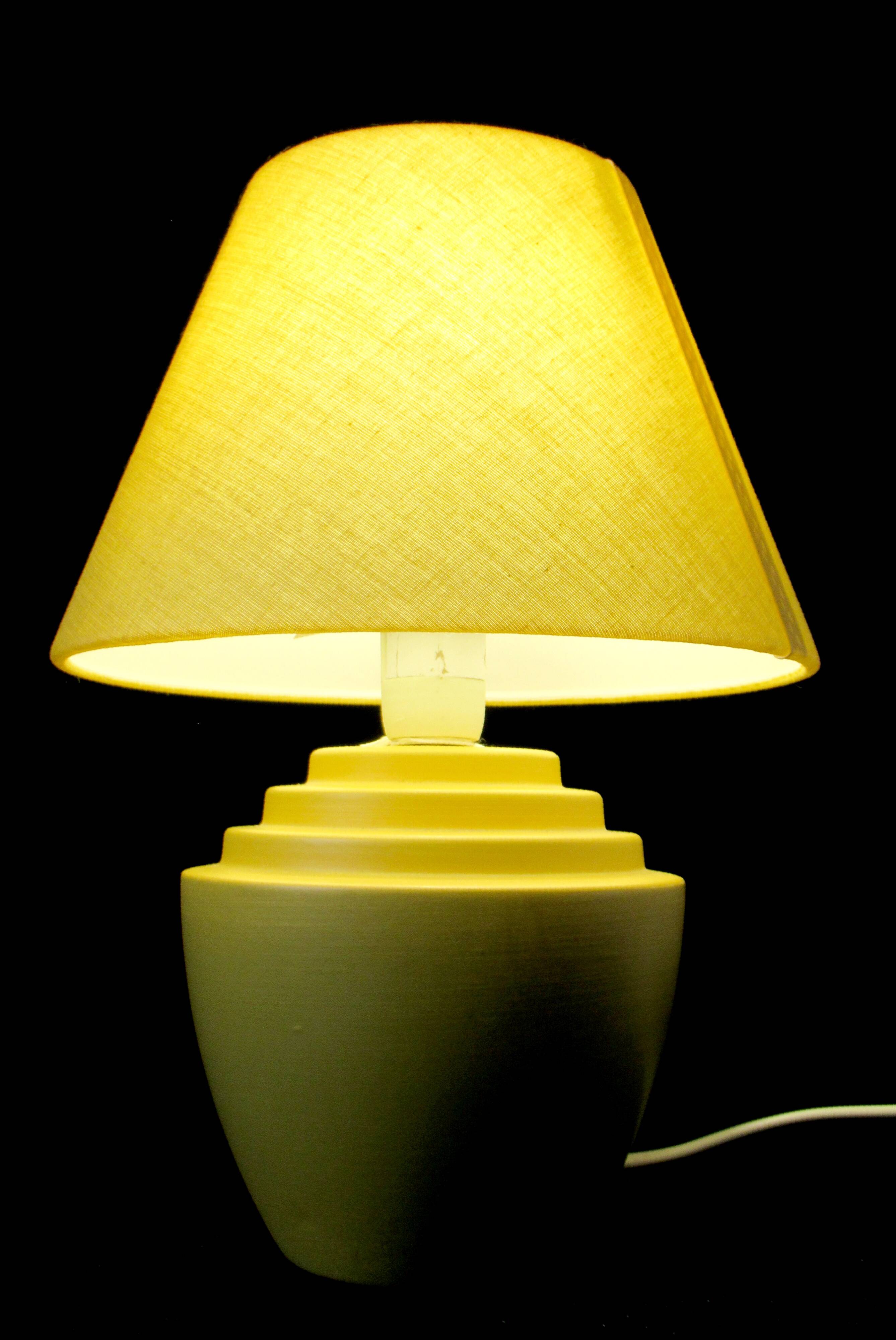 BEDSIDE LAMP