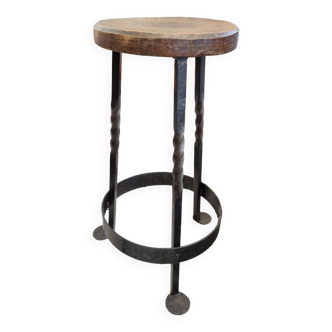 Stool in wrought iron and solid oak