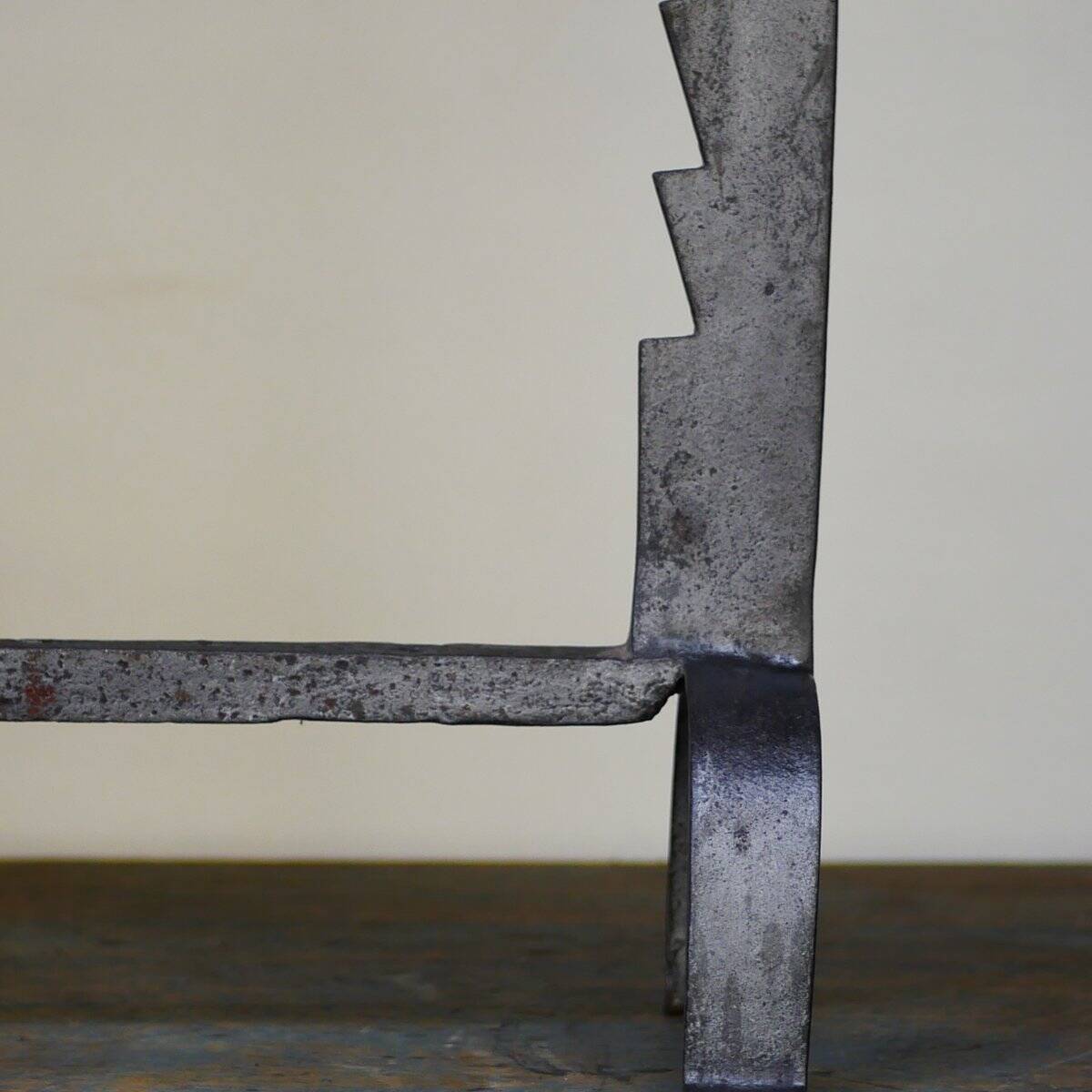 Grilles de cheminée brutalistes, années 1930, ensemble de 2