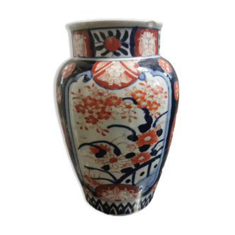 Vase en porcelaine d'Imari 19 ème