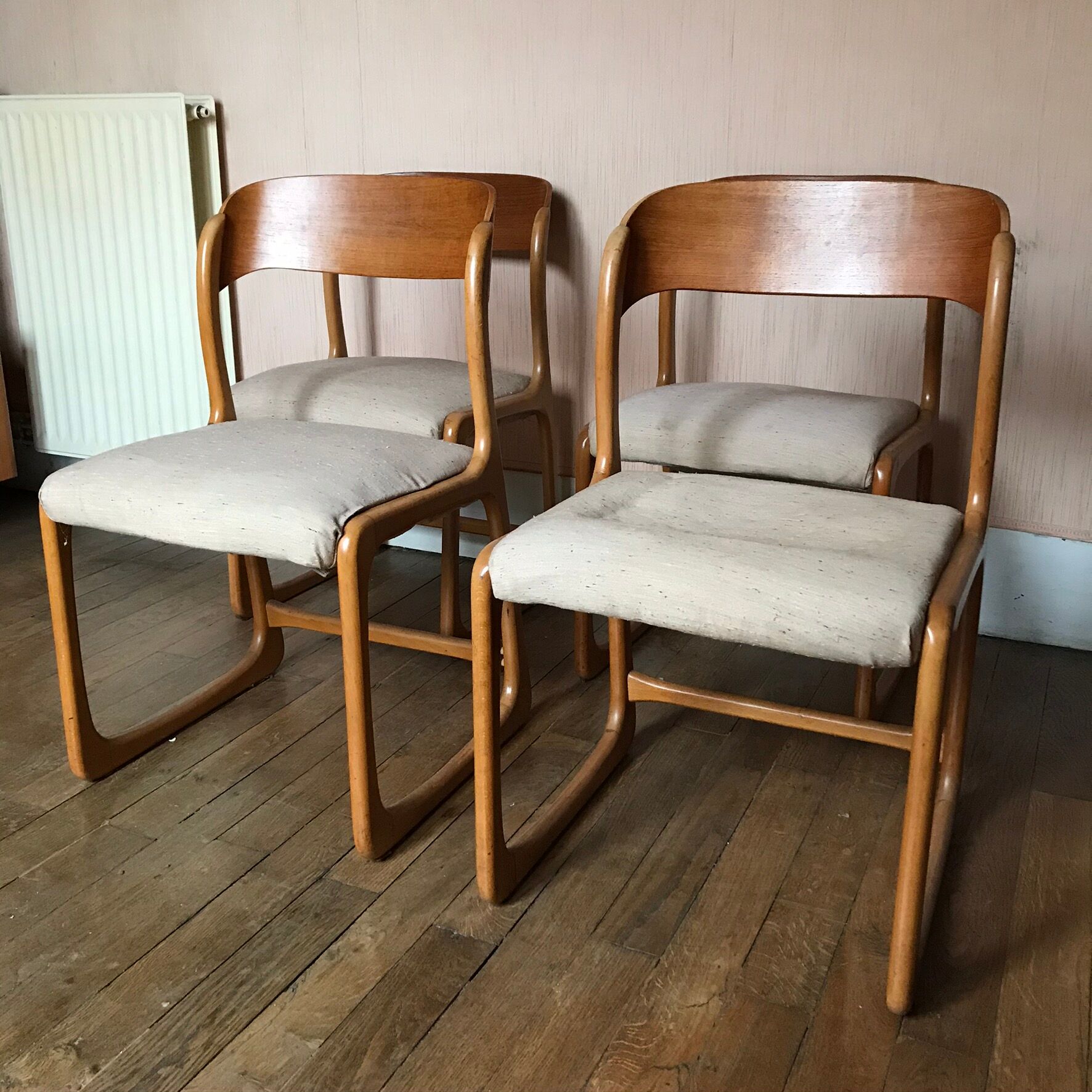 Lot of 4 Baumann chairs