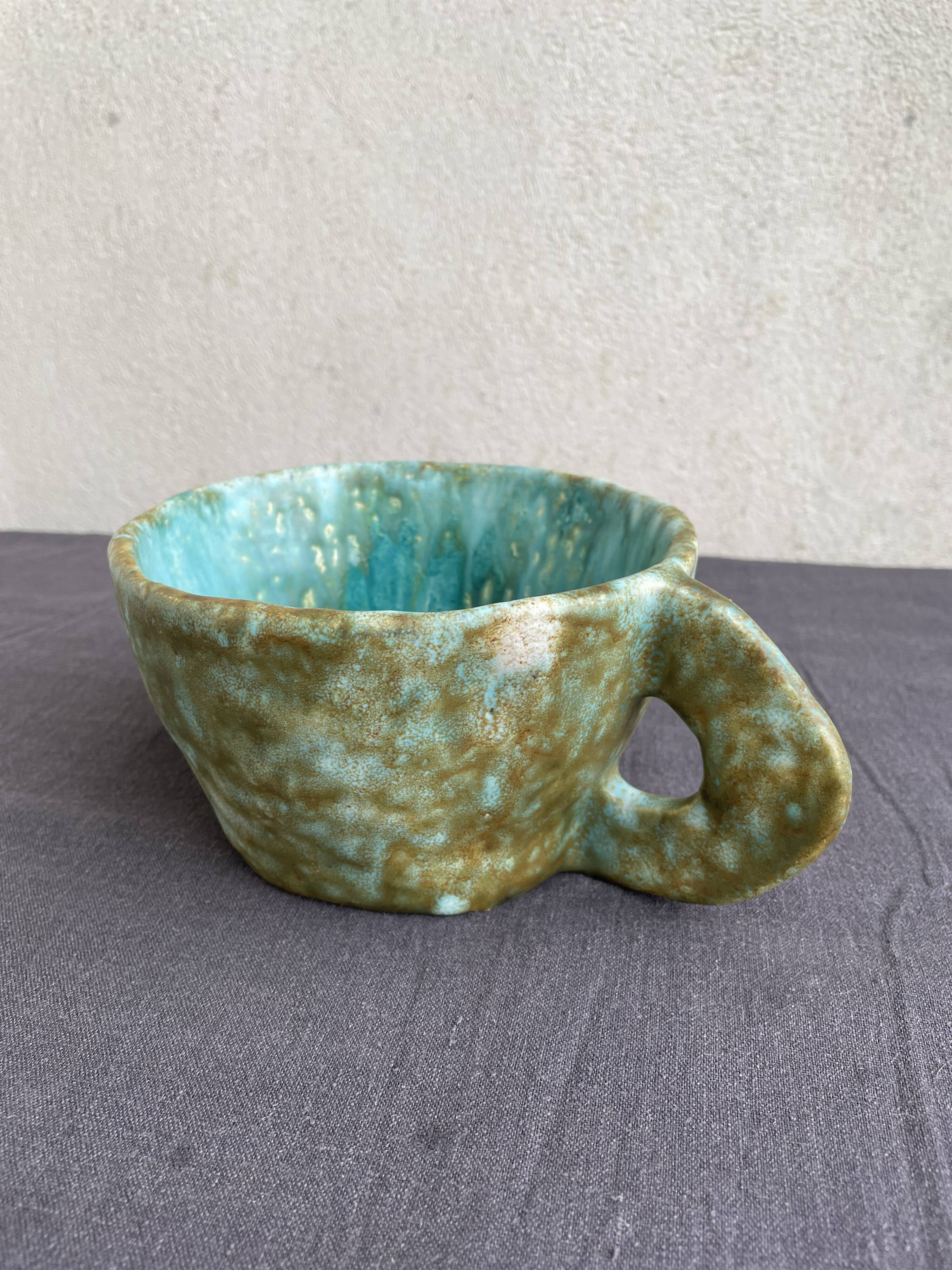 Stoneware bowl with handles, signed handmade ceramic.