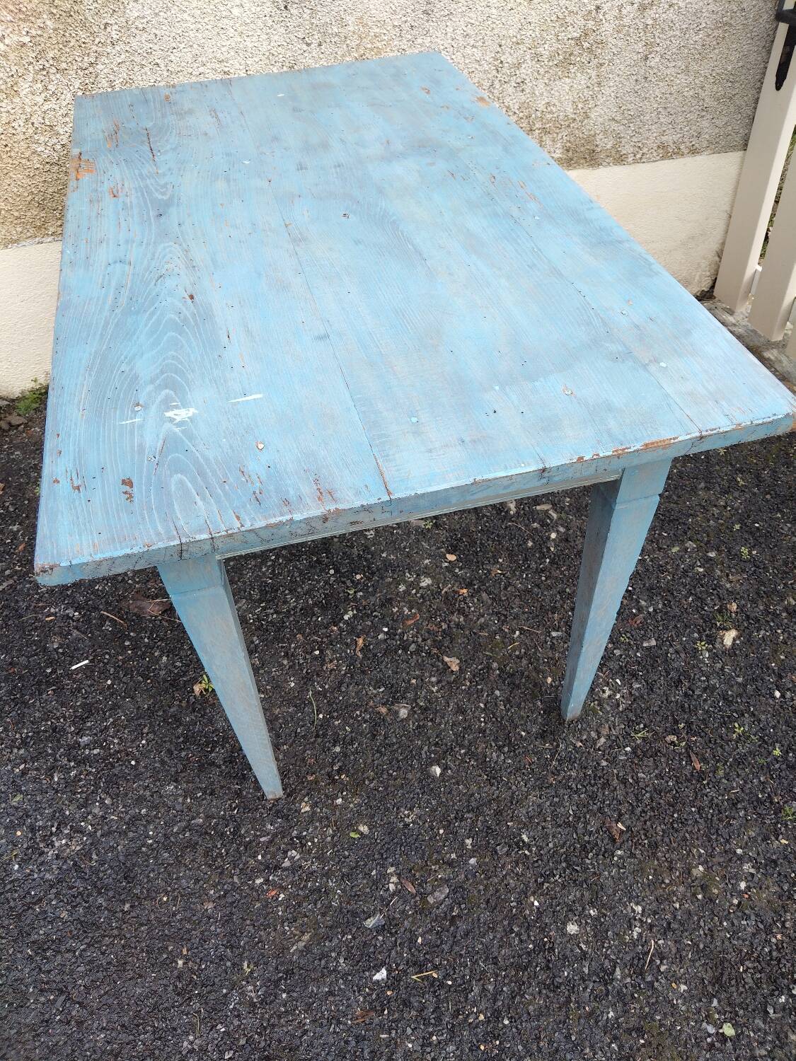 Antique table with spindle legs, patinated in celadon blue – solid wood – 19