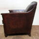 Fauteuil club clouté année 1930