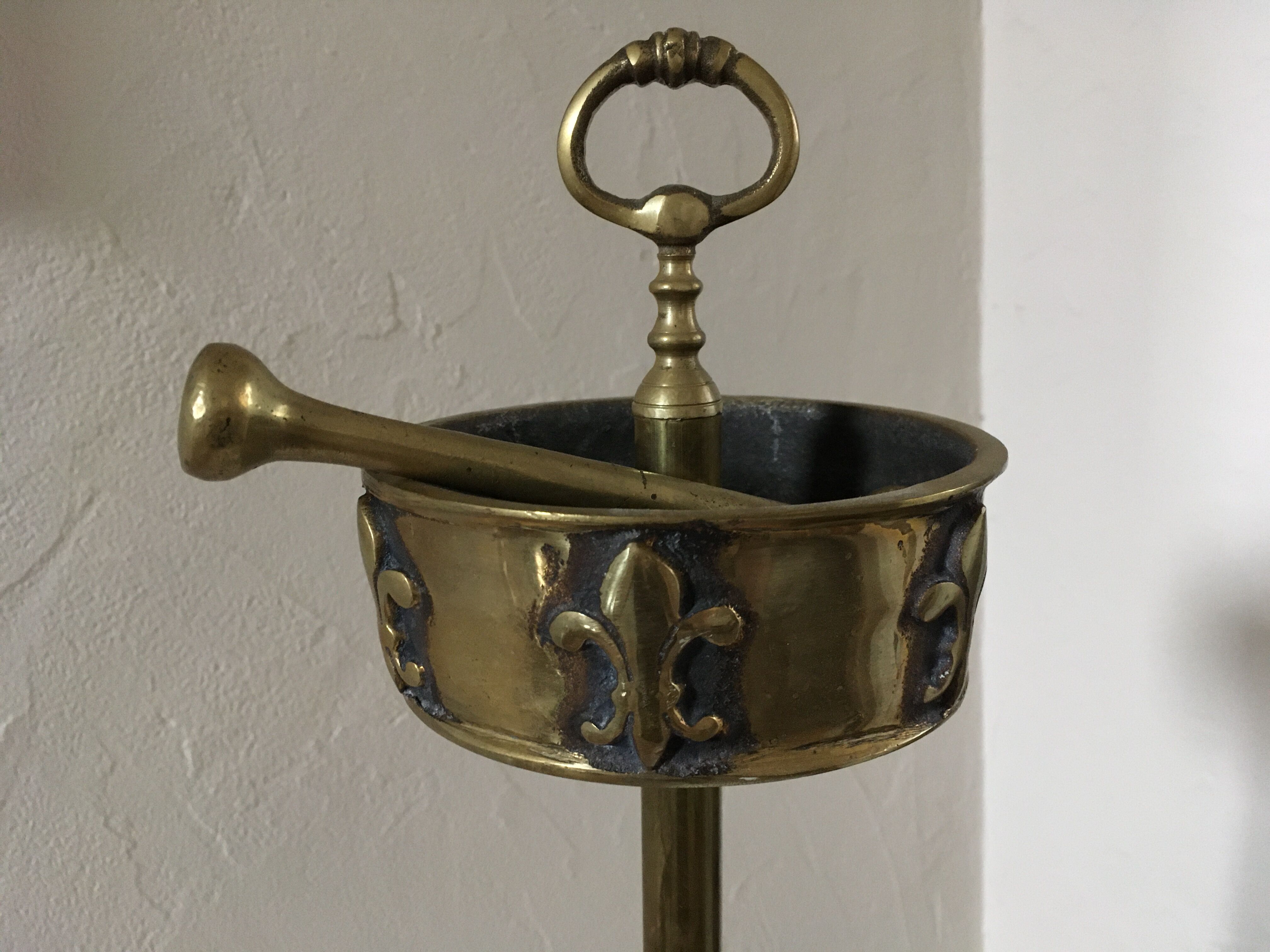 Bronze ashtray on foot