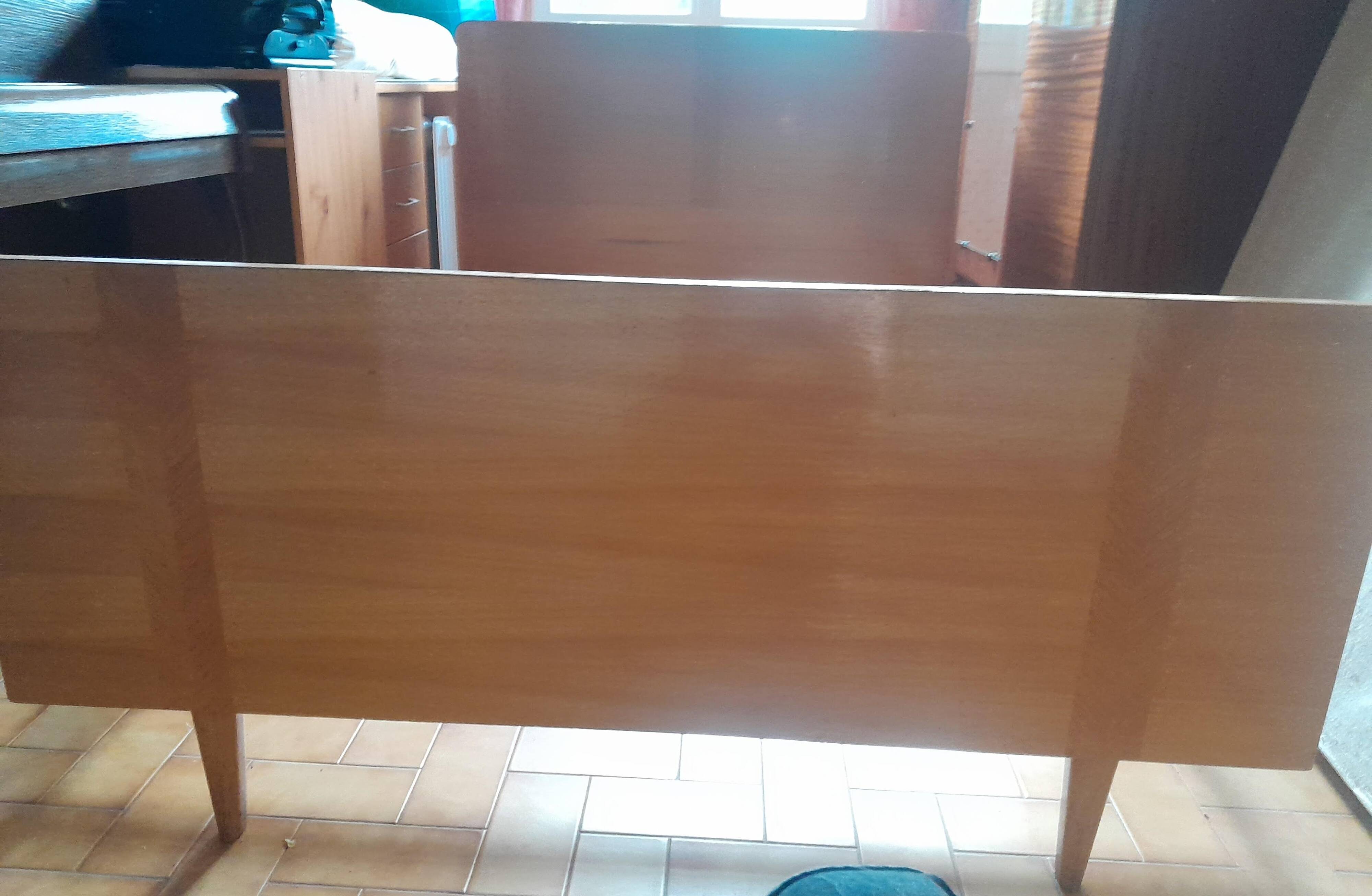 Lit vintage en bois 120 cm – années 50/60 – esprit moderniste