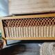 Banc coffre chêne et rotin 1960