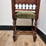 Chaise néo gothique