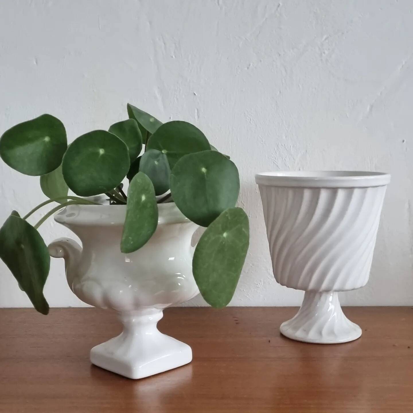 Vintage Medici vase pot holder, old white earthenware