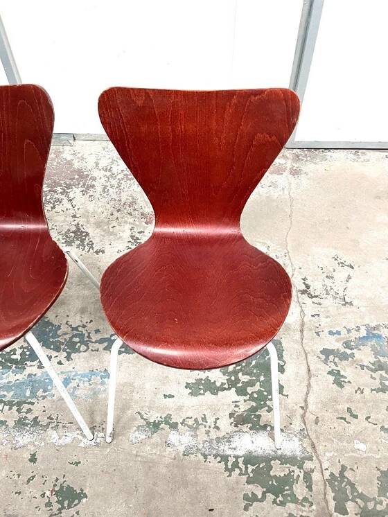 Set of 4 non branded butterfly chairs