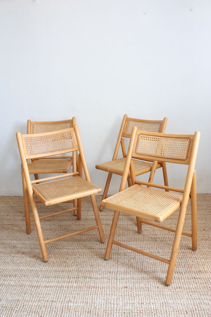 Chaises pliantes cannage et bois
