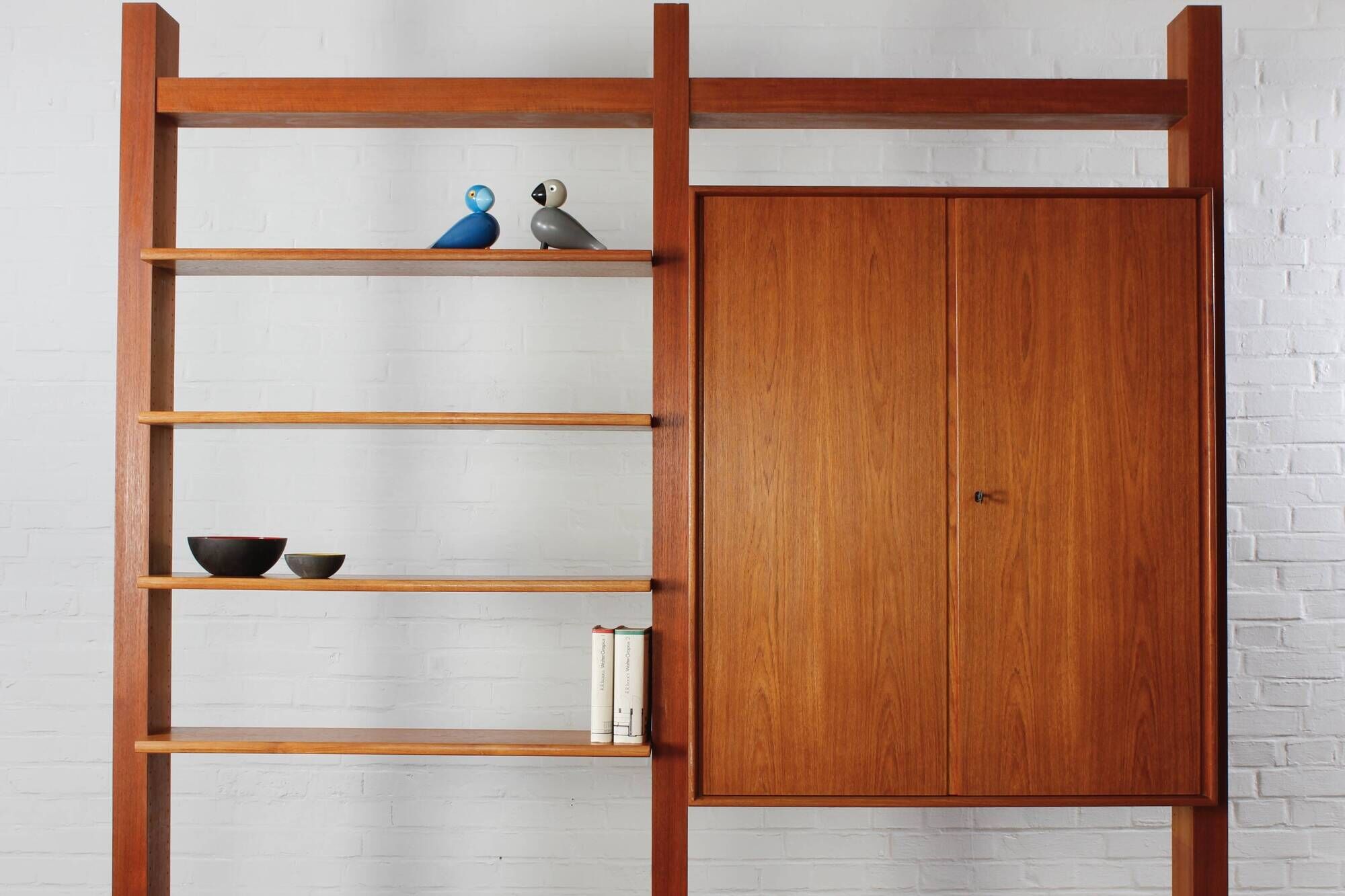 Teak cabinet shelf wall unit RT Möbel Ristenpatt design vintage