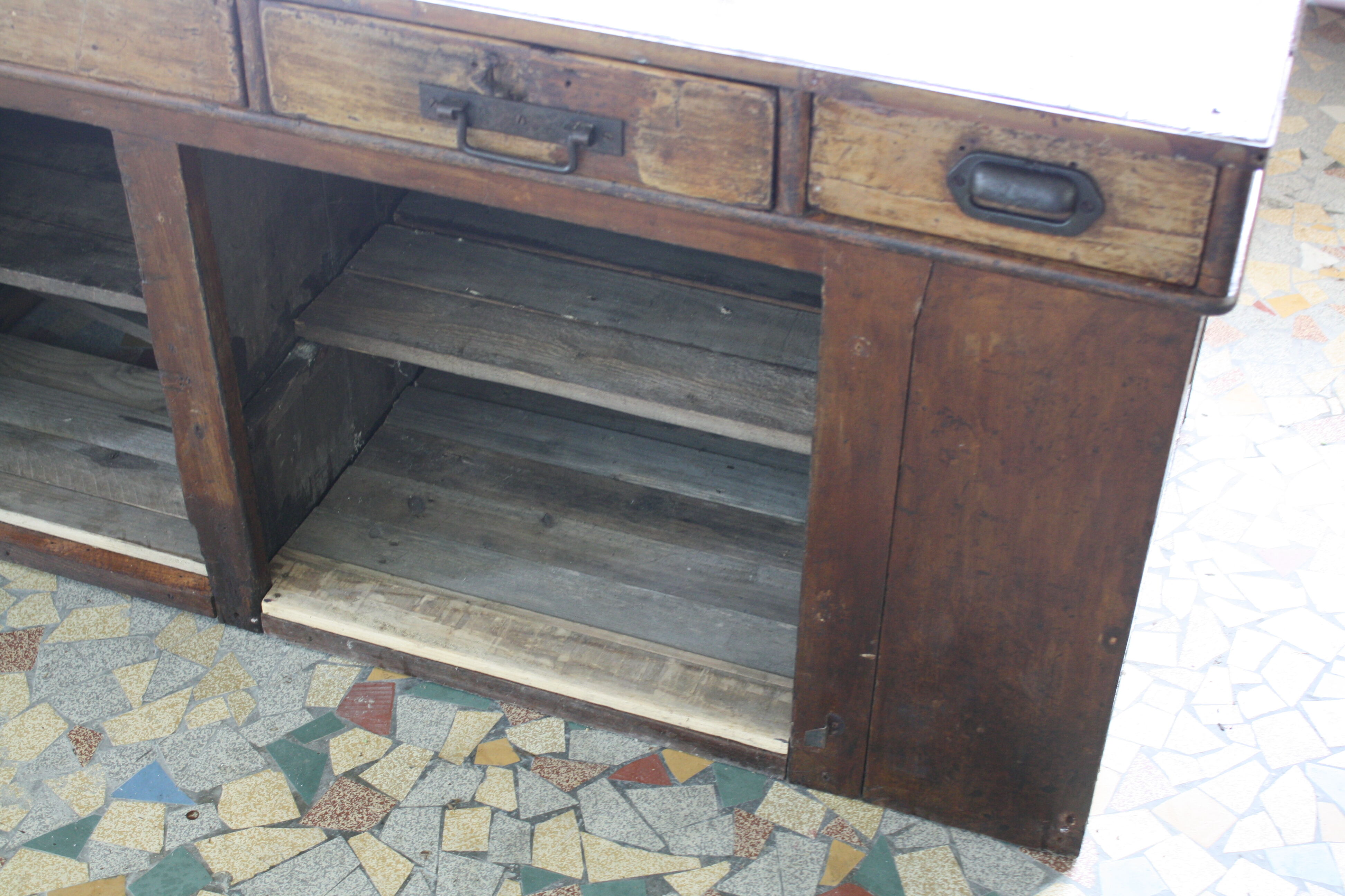 Former trade counter