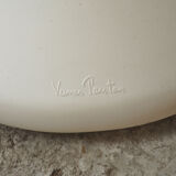 Pair of white chairs S Panton Vitra