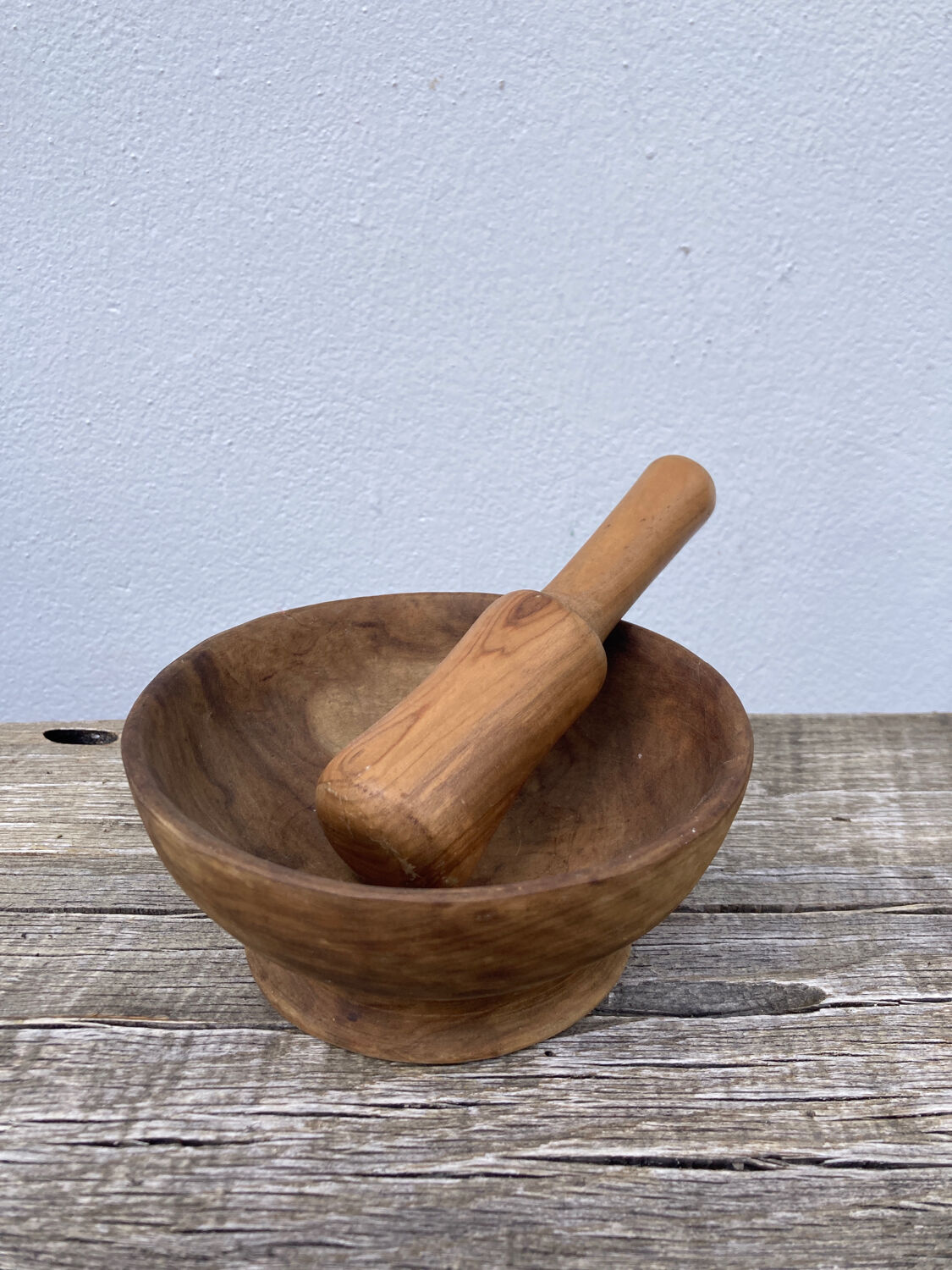 Carved wood mortar from Provence